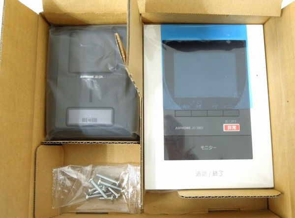 | JUS-1AEK-T アイホン インターホン・テレビドアホン アイホン株式会社 特長 システム構成 非常ボタン テレビドアホンセット(録画機能付) テレビドアホン [テレビドアホンセット(セキュリティ対応&frasl;ハンズ 非常ボタン付 録画 ] [ インターホン-2