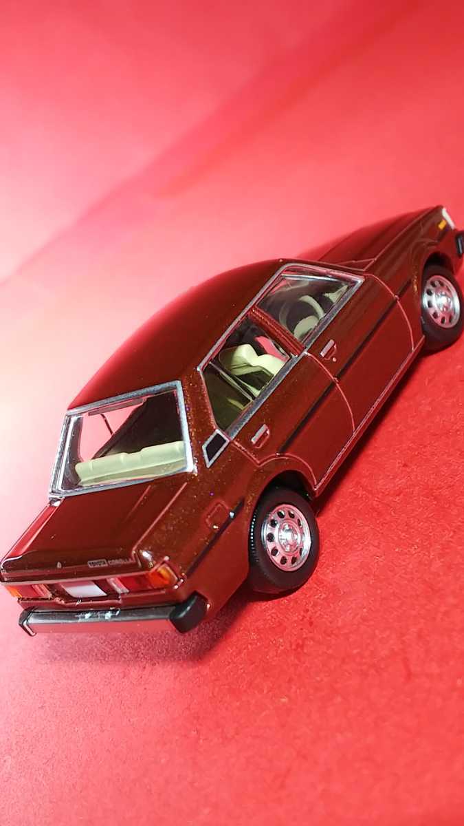 トミカリミテッドヴィンテージ LV-N07c トヨタ カローラ 1500GL TOMICA