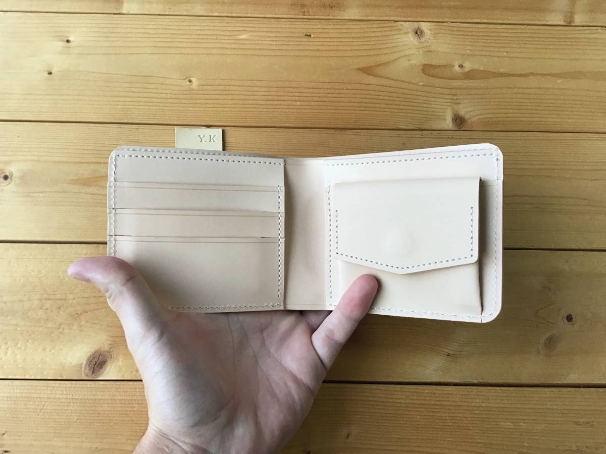 コイン入れ 染め ミニ財布 財布 手染め レザー ミニマルウォレット ターコイズブルー イタリア製牛革で仕立てるコンパクト財布 極小二つ折り財布 ヌメ 牛革 タンニン ハンドメイド 手染めコンパクト財布&frasl; ゴルベ］
