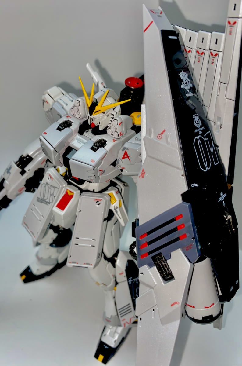 プレバン RG 1/144 νガンダム HWS 全塗装 完成品(完成品)｜売買された