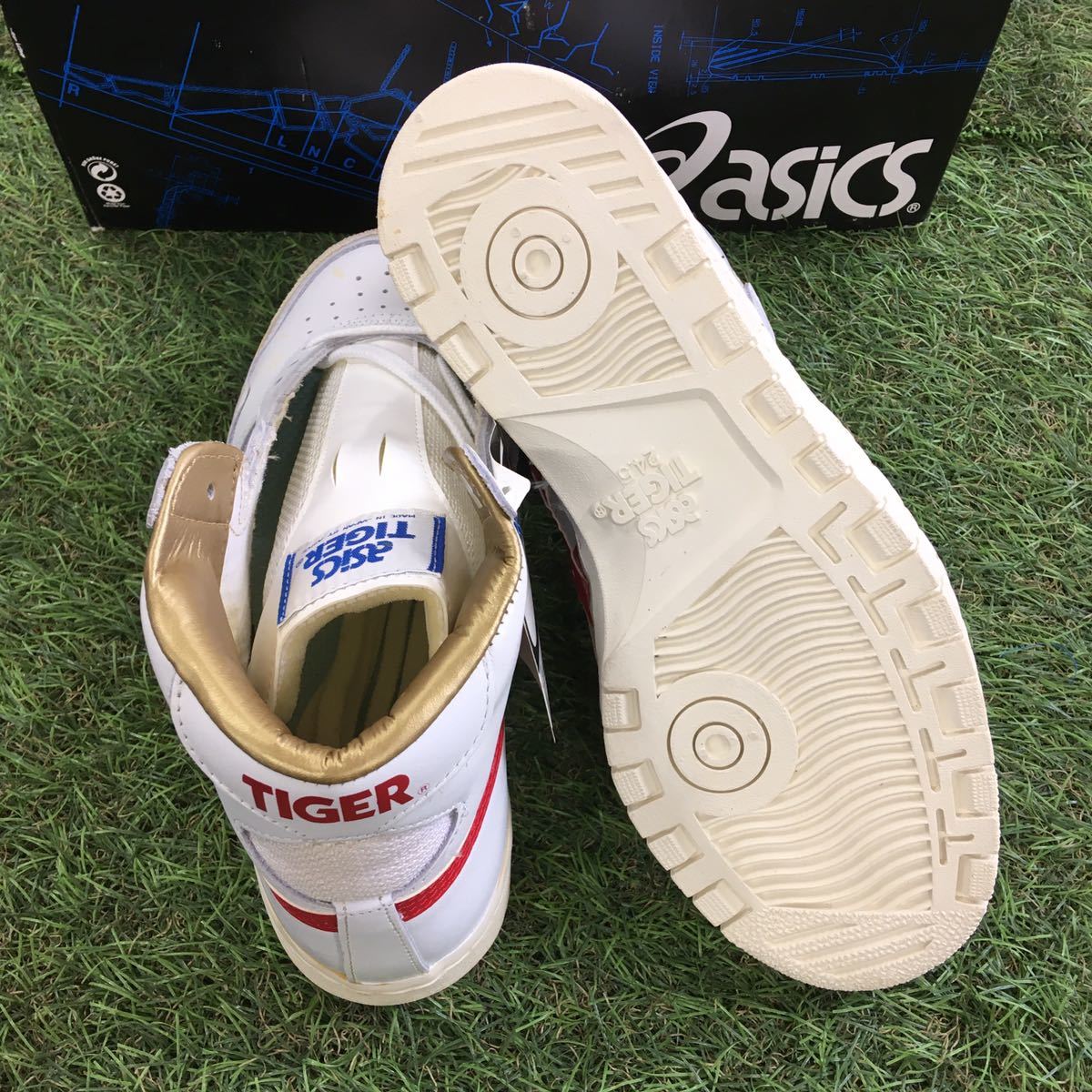 MY218 asics アシックス ファブレジャパンL TBF707 24.5cm 三井寿  