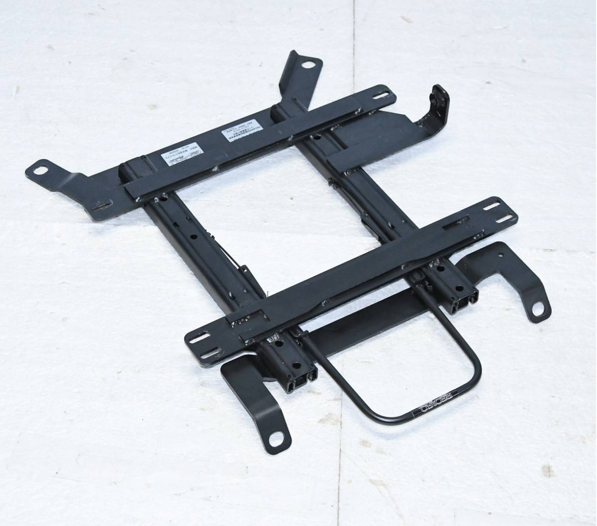 ハイエース レカロ用200系ハイエース専用ウルトラローポジレールｰ 