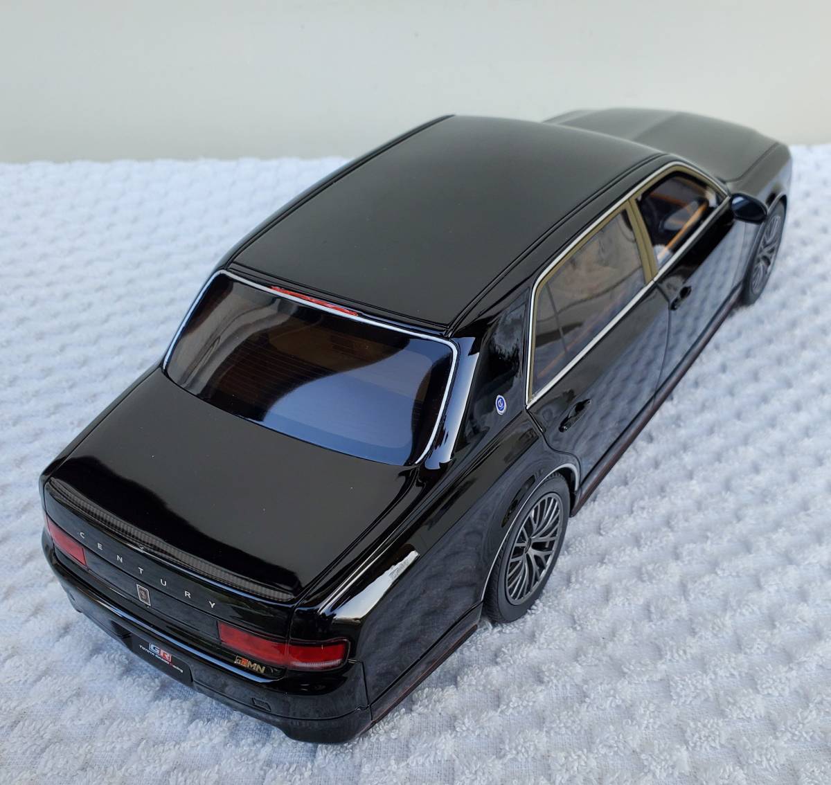希少品 SAMURAI 1/18 京商 外箱あり トヨタ センチュリー GRMN 