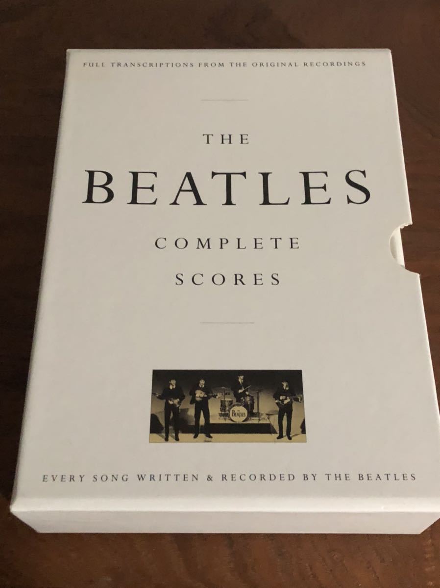 本 THE BEATLES COMPLETE SCORES ビートルズ 楽譜集