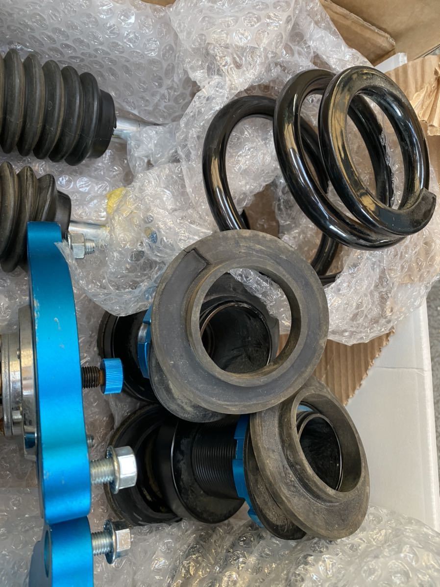 車高調 30系 プリウス イデアル Ideal Trueva トゥルーヴァ Zvw30 ピロ付き 固着なし サスペンションキット 一式 売買されたオークション情報 Yahooの商品情報をアーカイブ公開 オークファン Aucfan Com