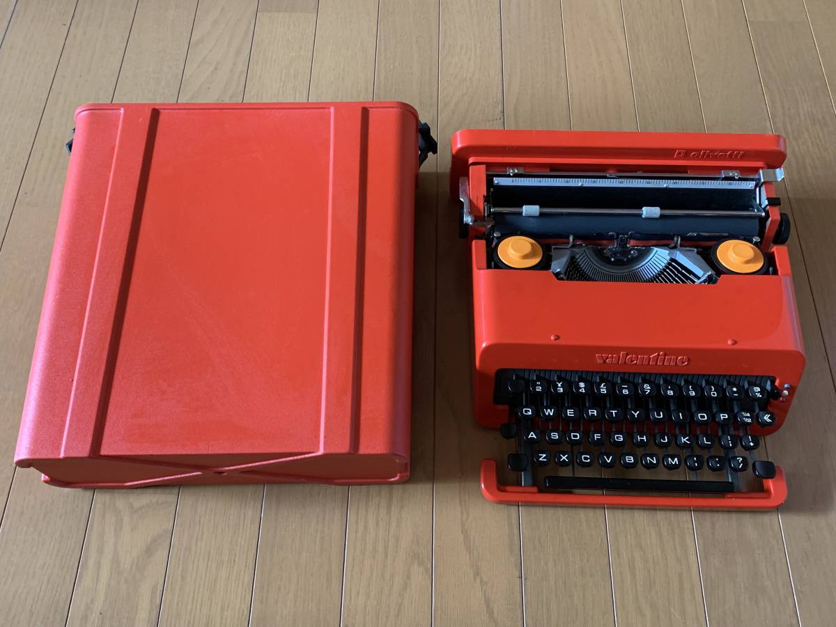 olivetti オリベッティ タイプライター バレンタイン Valentine 赤