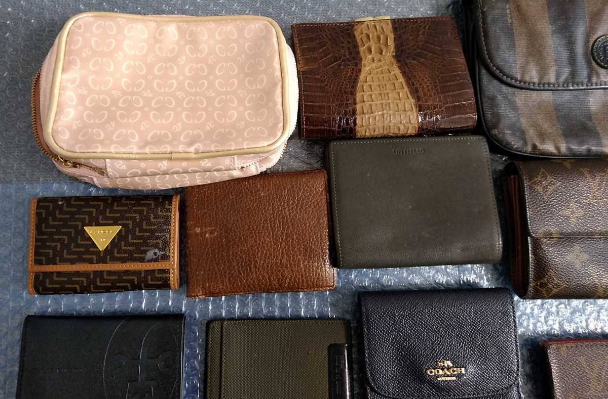 ブランド財布 まとめ 大量 LOUIS VUITTON ルイヴィトン バーバリー