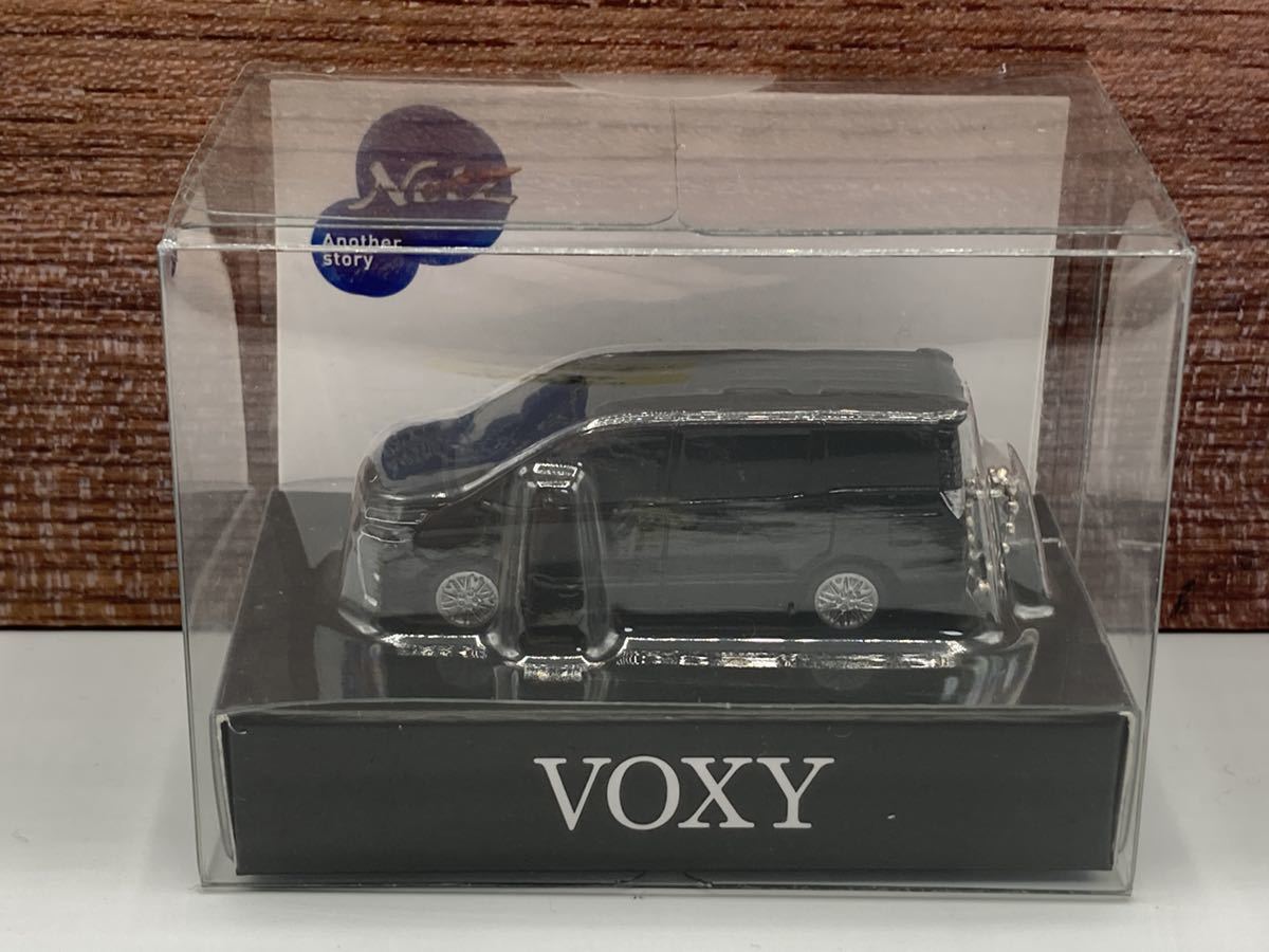 即決有☆プルバックカー トヨタ ヴォクシー VOXY 80系 LEDライト