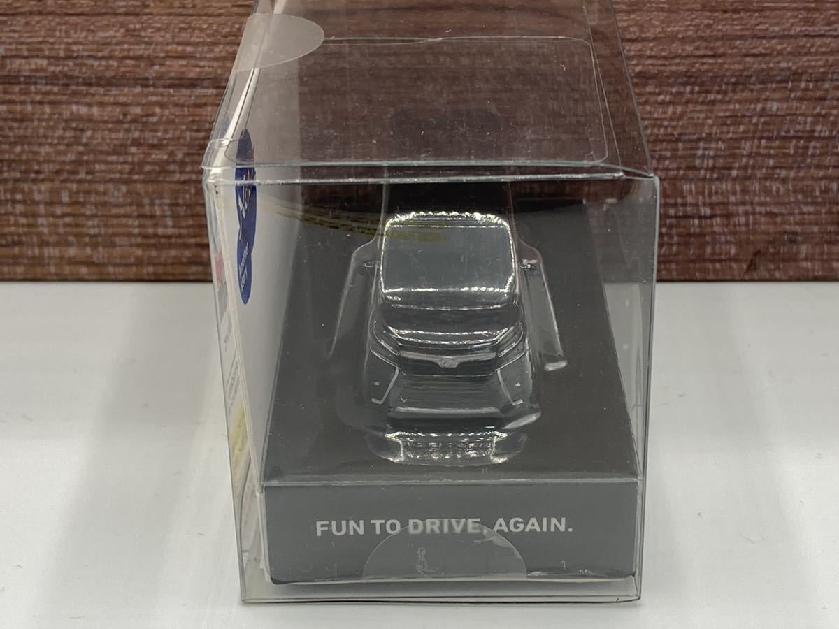即決有☆プルバックカー トヨタ ヴォクシー VOXY 80系 LEDライト