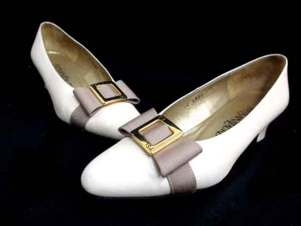 イヴサンローラン パンプス リボン ローヒール ベージュ 34.5