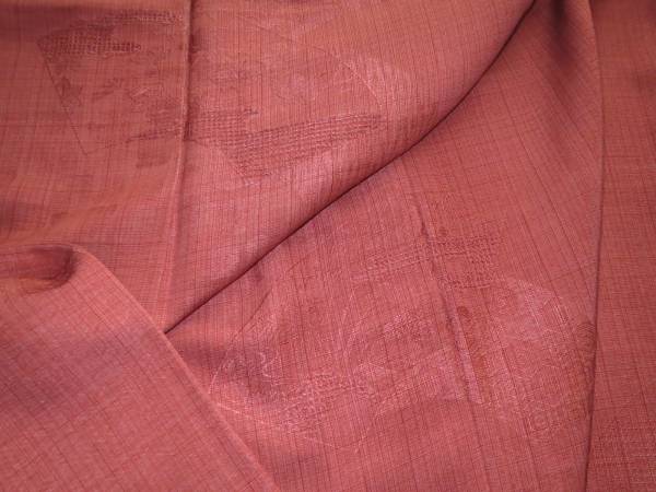 【正絹・柄は透かし織りと地模様】丈161・裄66・未使用・美品