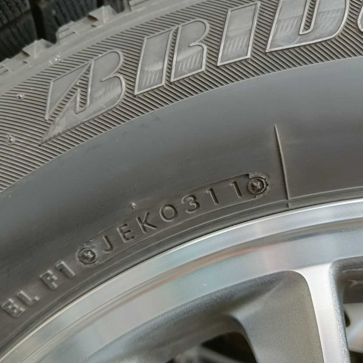 215/60R16 BRIDGESTONE BLIZZAK REVO2 ブリヂストン スタッドレス 