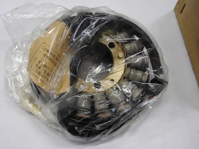 カワサキ Kawasaki ZX-4 ステーターコイル 21003-1209 新品 03-04