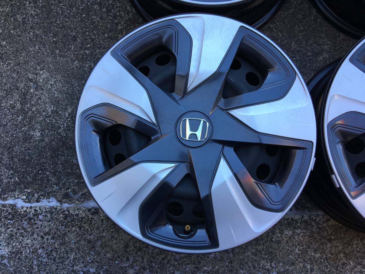 フィットハイブリッド外しホンダ純正スチールホイールキャップセット4 