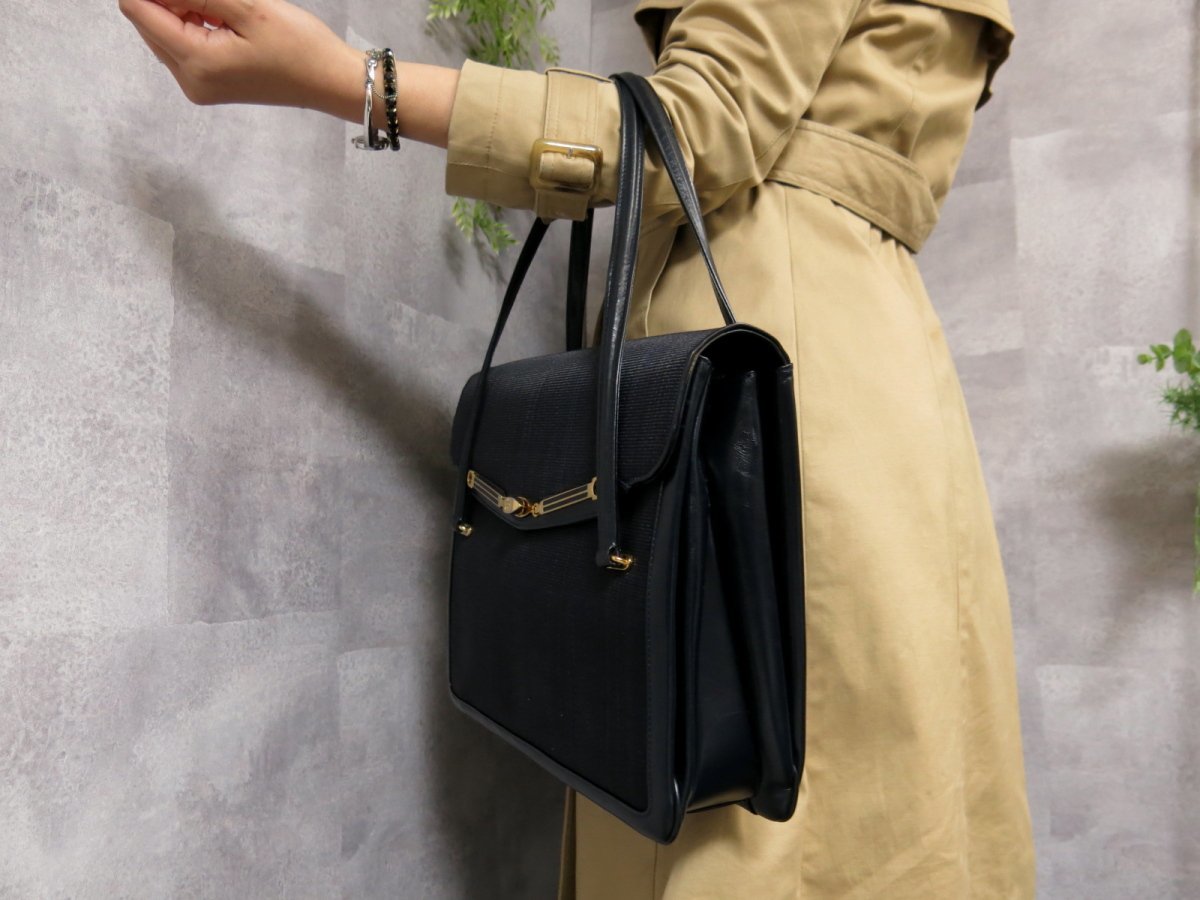 ●超美品●COMTESSE コンテス● ホースヘアー 馬毛●ハンド バッグ●ネイビー 紺●肩掛け 腕掛け●B5 収納 OK●書類 かばん●Js23433