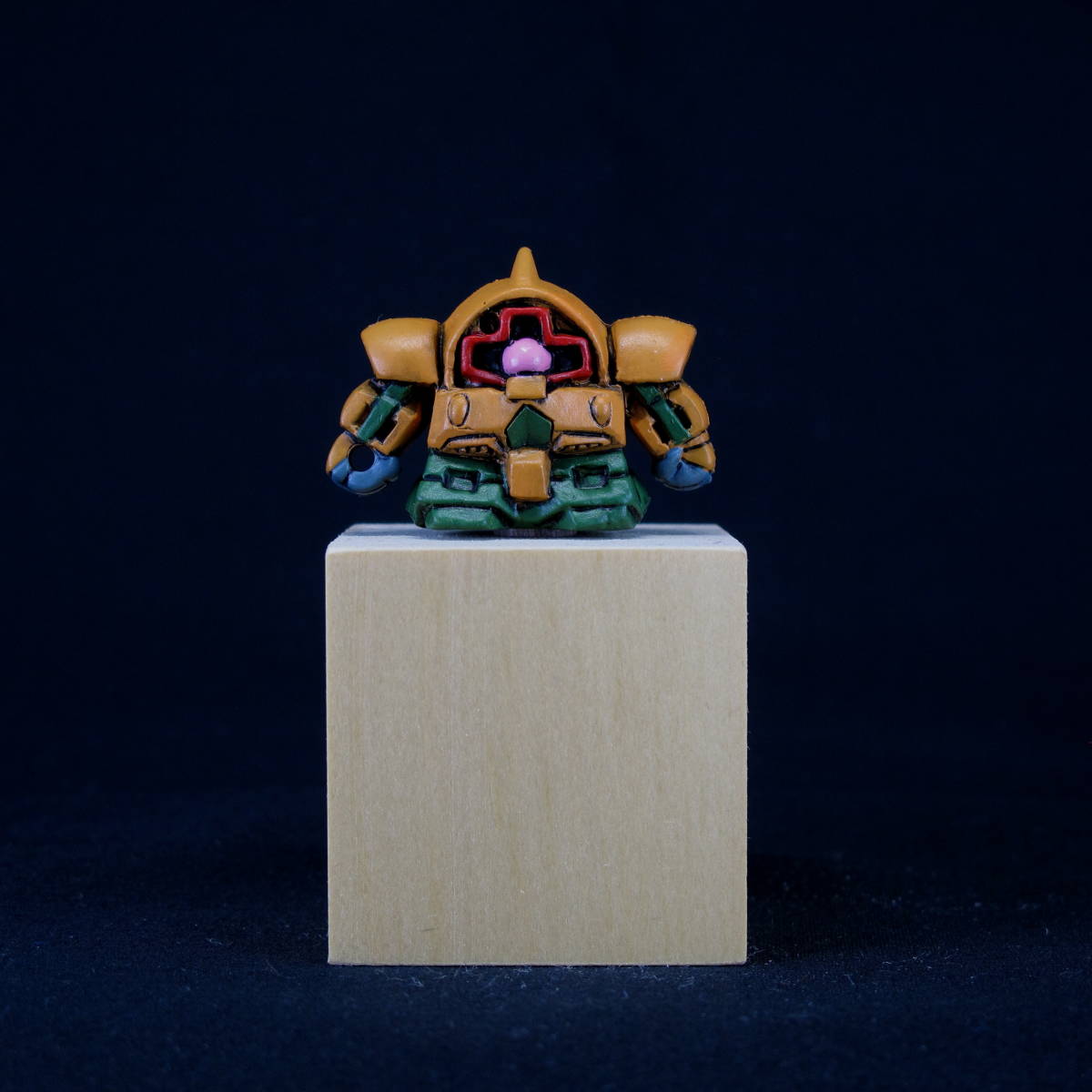 ガン消しリペイント アッシマー 【木製台座付き】SDガンダム 