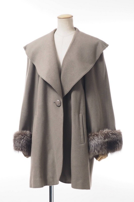 お買い得，格安 MD4677 PARIENNNE/パリエンヌ カシミヤウール ビッグカラー 部分:フォックスファー オーバーコート/ハーフコート ブラウン 9(Mサイズ)｜売買されたオークション情報、yahooの商品情報をアーカイブ Mサイズ