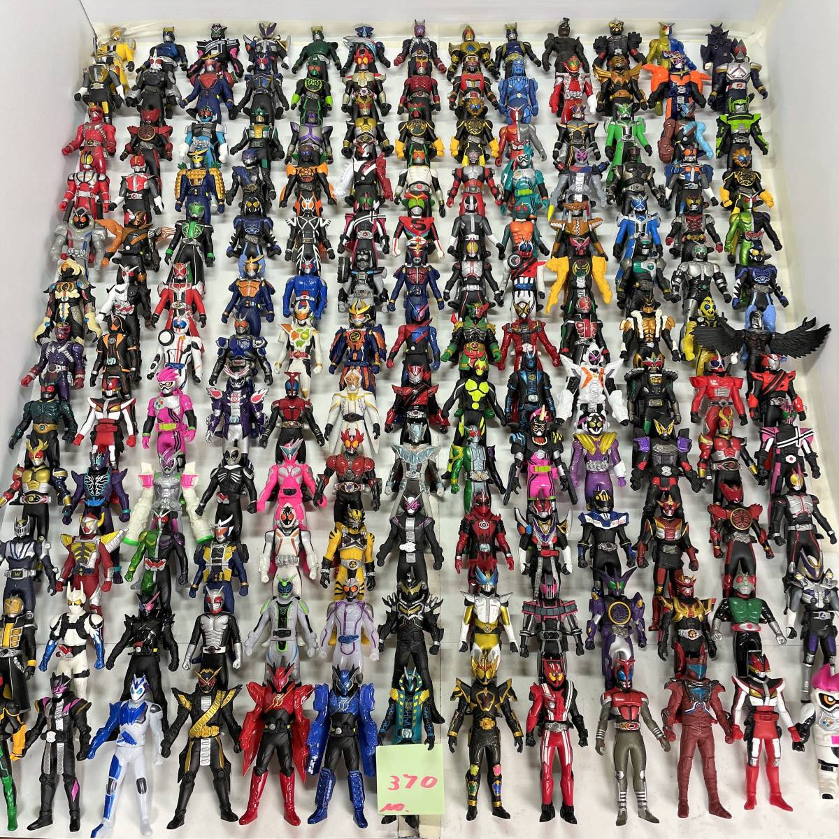 仮面ライダー ソフビ ソフトビニール 人形 フィギュア Rhs ライダーヒーローシリーズ 怪人 いろいろ色々 多数 複数 まとめて 大量 セット 仮面 ライダー 売買されたオークション情報 Yahooの商品情報をアーカイブ公開 オークファン Aucfan Com