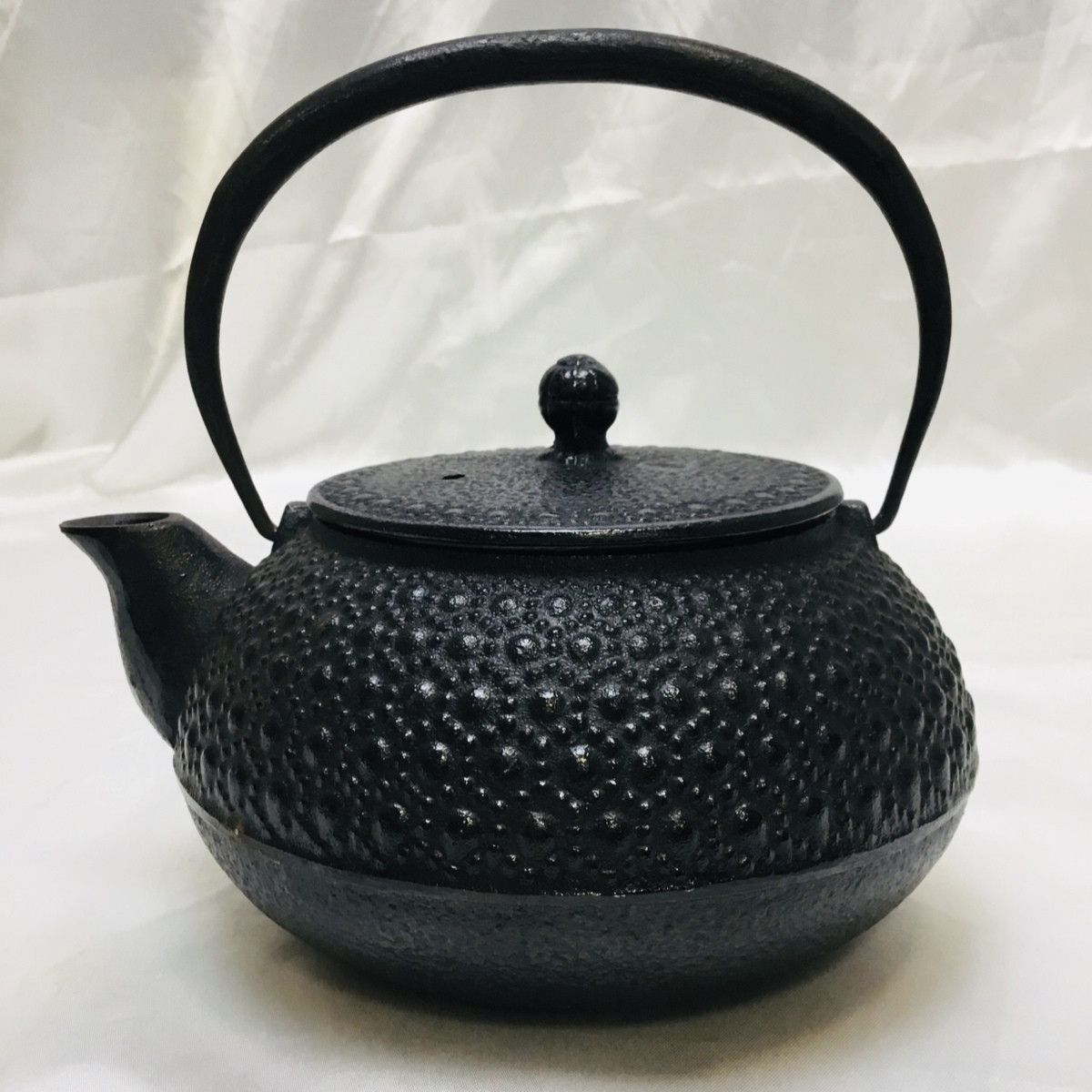 【未使用/保管品】南部鉄器 鉄瓶 茶道具 煎茶道具 アンティーク 鉄製 急須　MZ1105