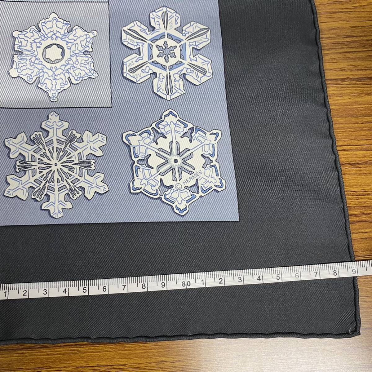 HERMES エルメス カレ90 グレー ブルー 雪 結晶 スノー FEUX DE L