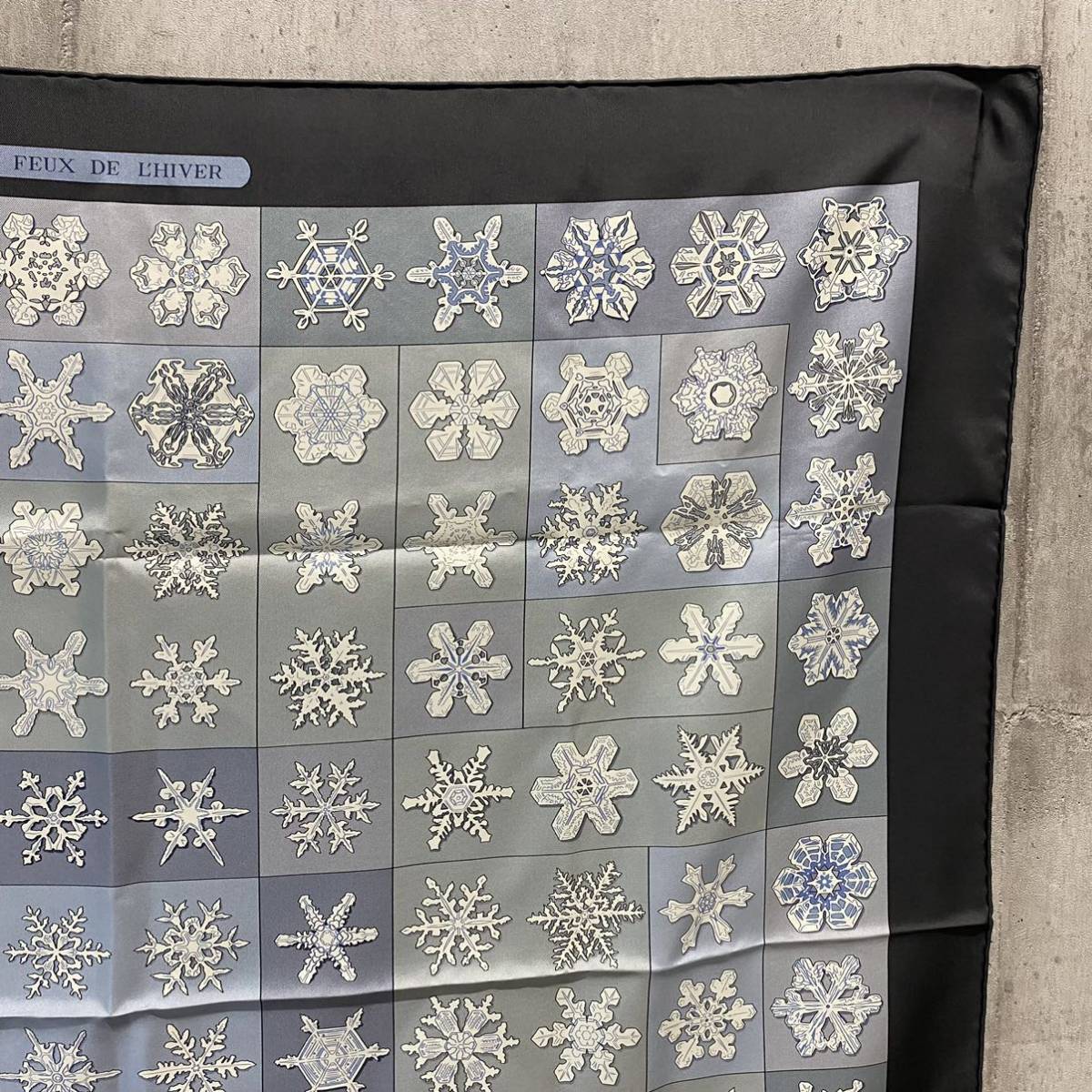 HERMES エルメス カレ90 グレー ブルー 雪 結晶 スノー FEUX DE L