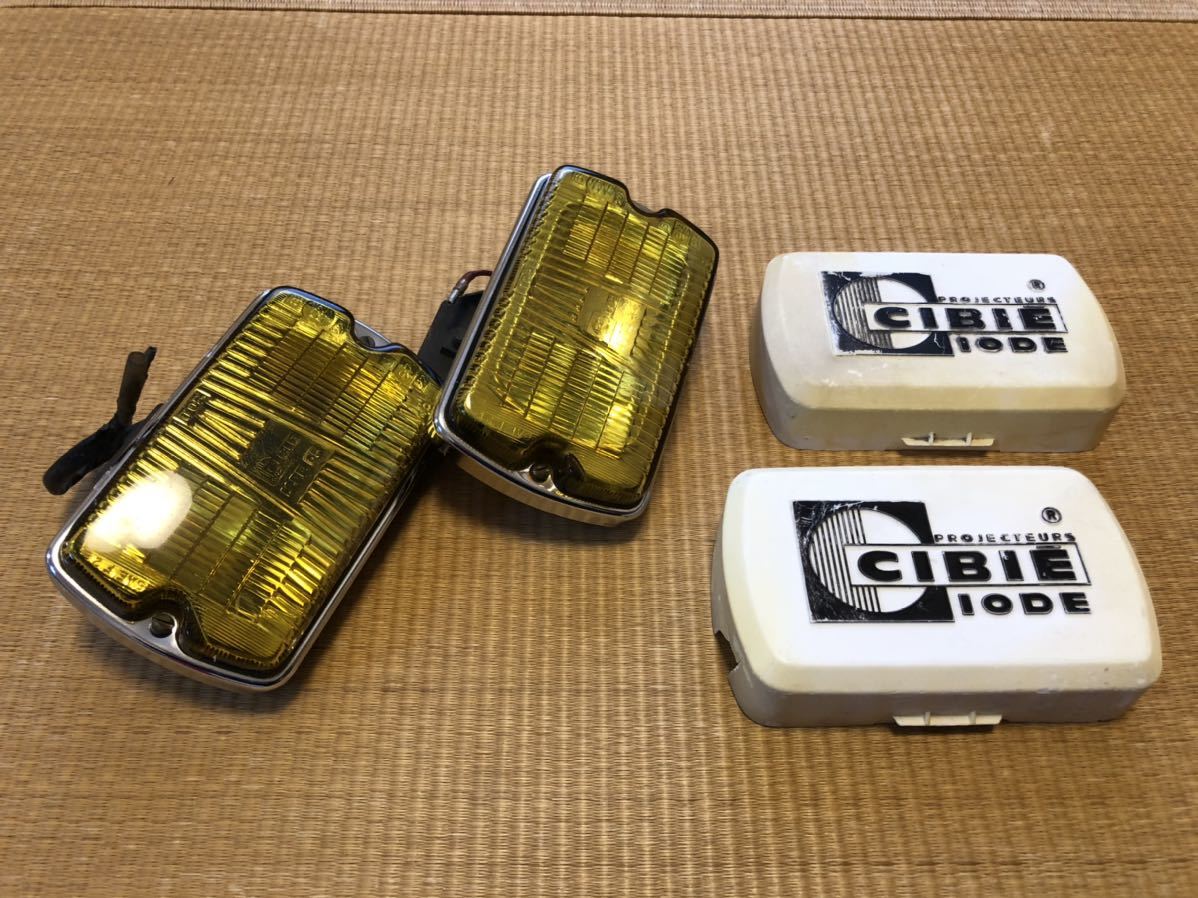 シビエ 角フォグランプ 純正オプション？CIBIE 35 r31 スカイライン