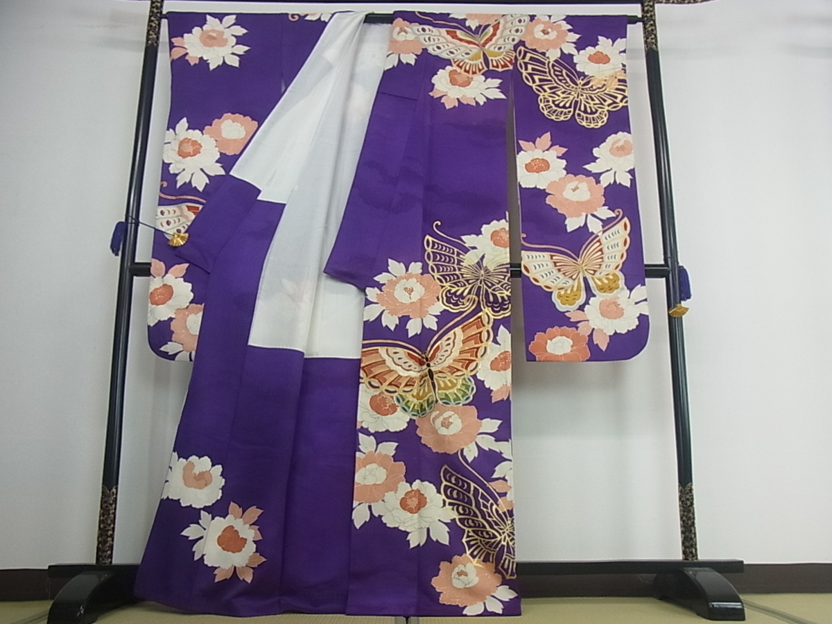 花美人着物□豪華振袖 駒刺繍 舞蝶花文 金彩 逸品 we819 金彩