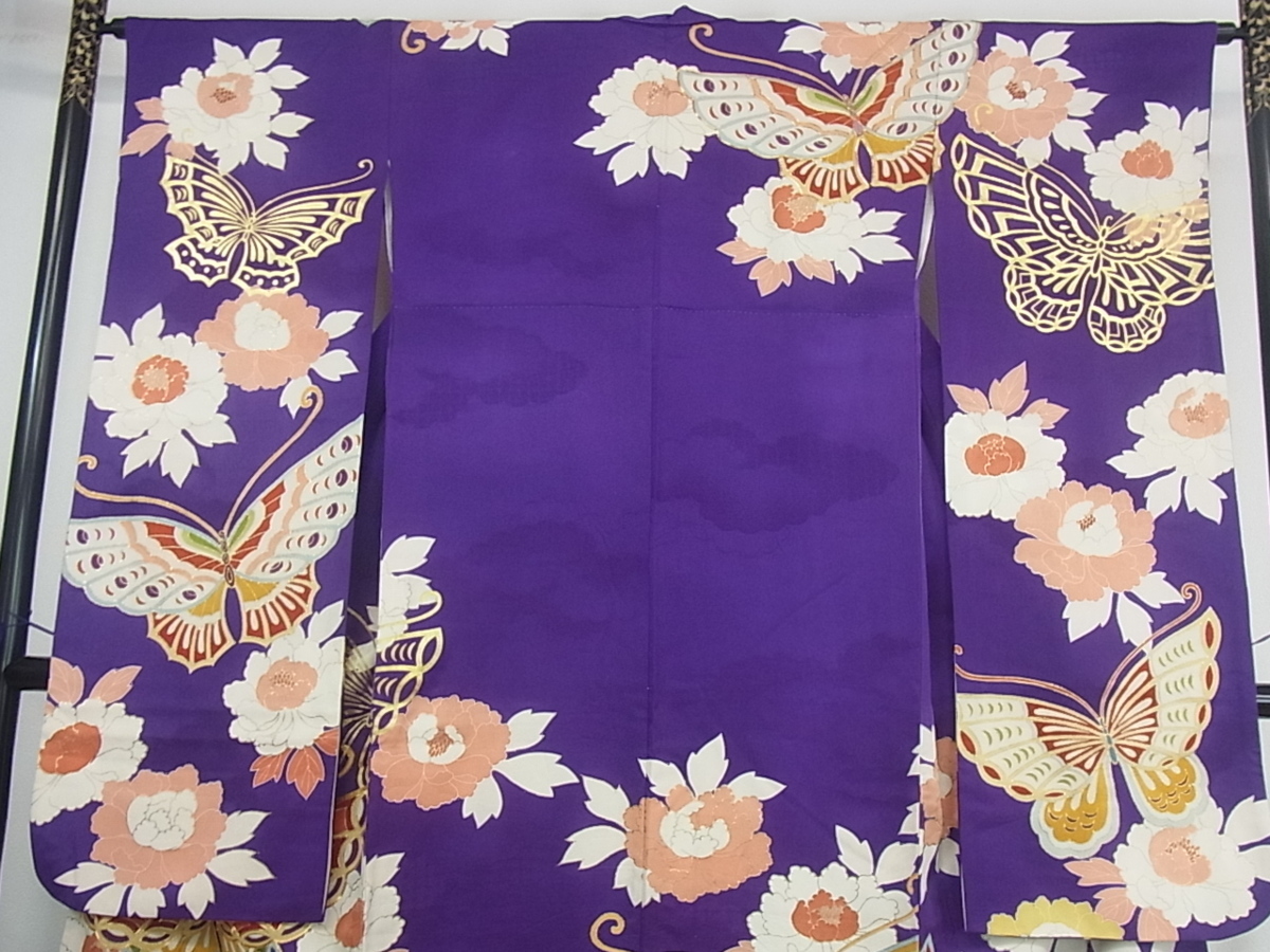 花美人着物□豪華振袖 駒刺繍 舞蝶花文 金彩 逸品 we819 金彩