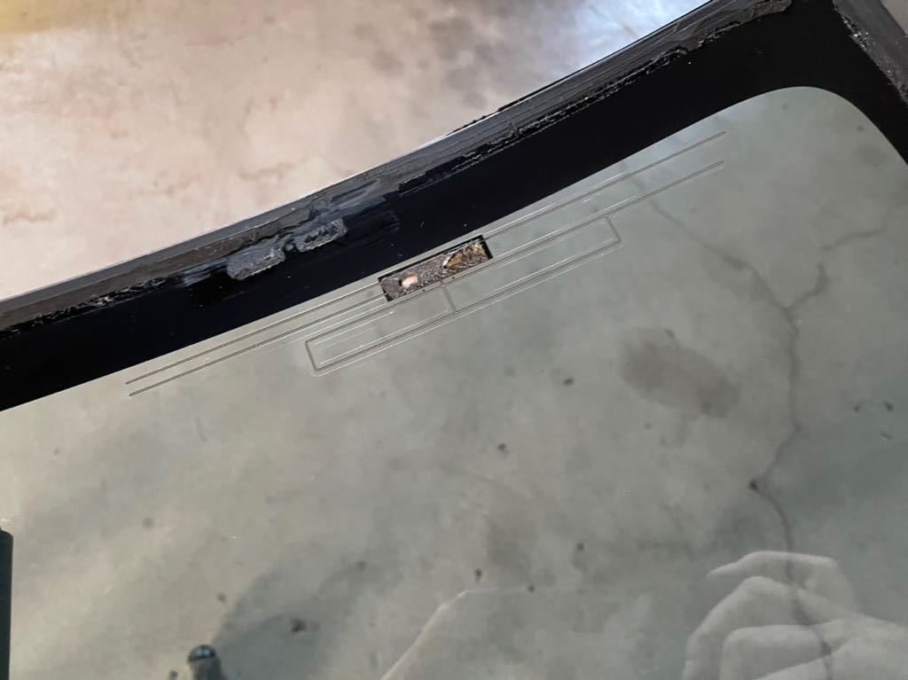 ムーヴ　キャンバス　LA800 LA810 フロントガラス　純正　中古　カメラブラケット　デアイサー　56101-B2521 フィルムアンテナ付き_6