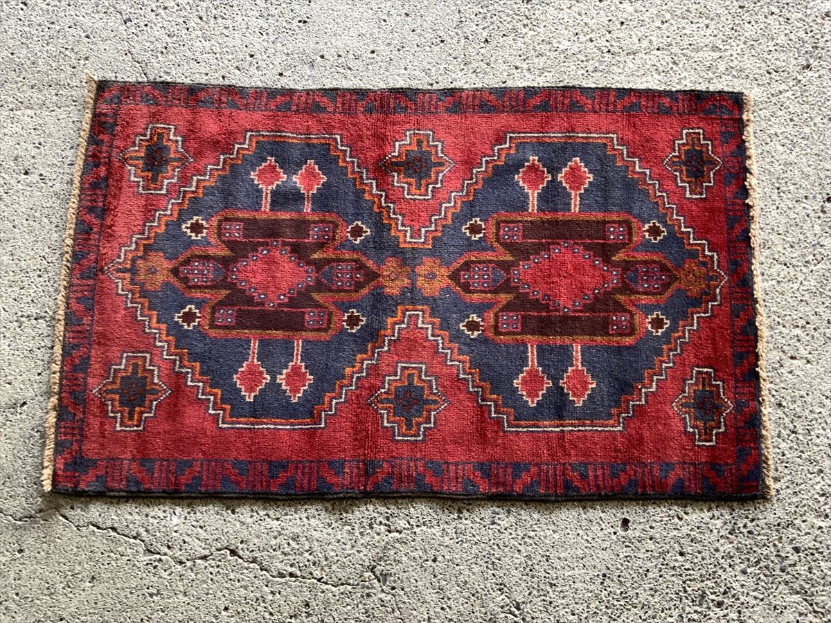143×90cm アフガニスタン・ヘラート・シルダン産 絨毯 ラグ アンティーク家具 マジック カーペット 01ADBRM220117004C ～ヘラト～』ヘラート(アフガニスタン)の アフガニスタン（2） 0 ヘラート産 バルーチ族 B202100293