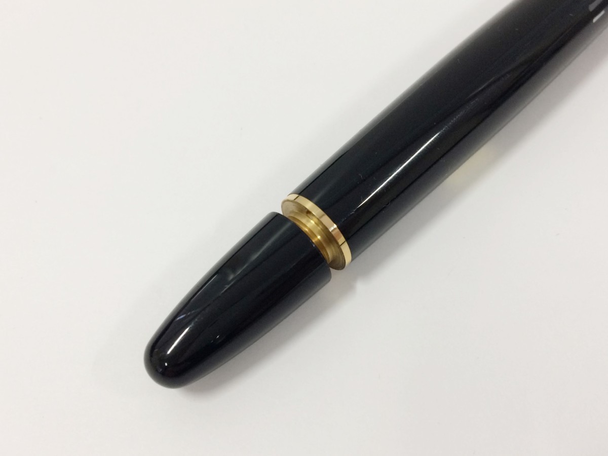 MONT BLANC 美品万年筆 黒2本K18 MONTBLANC モンブラン 万年筆 マイスターシュテュック - Pen
