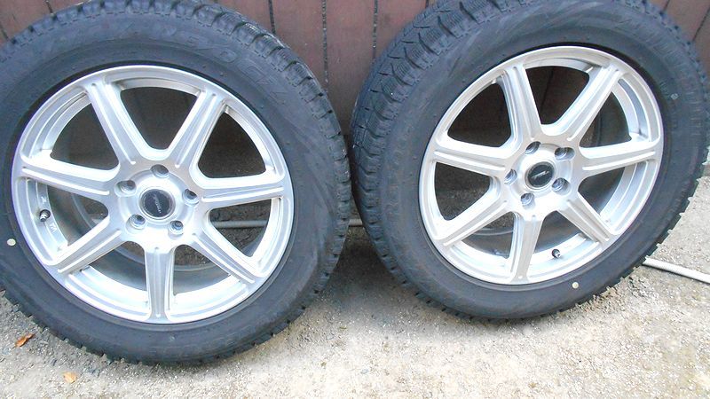 SALE，定番 225/55R17 スタッドレス＆アルミホイール ４本セット 7J&times;17インチ REVO GZ(スタッドレスタイヤ)｜売買されたオークション情報、yahooの商品情報をアーカイブ公開 - オークファン 5穴