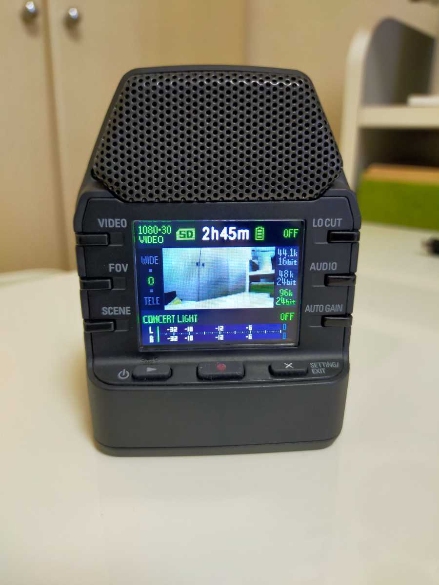 Zoom Q2n ハンディビデオレコーダー バッテリーケースbcq-2n付き