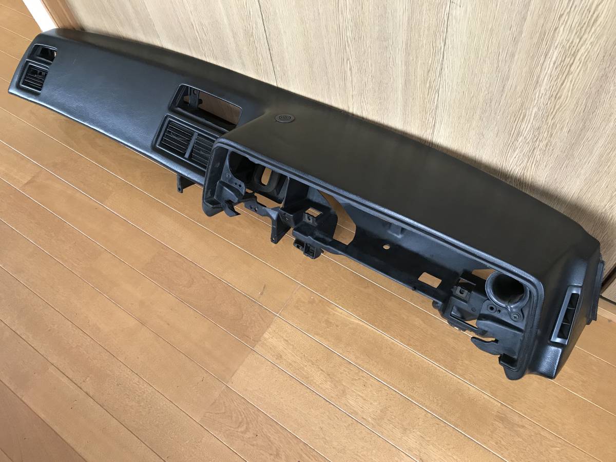 新作，定番人気 AE86 後期 純正ダッシュボード 旧車 ハチロク(トヨタ用)｜売買されたオークション情報、yahooの商品情報をアーカイブ公開 - オークファン トヨタ用
