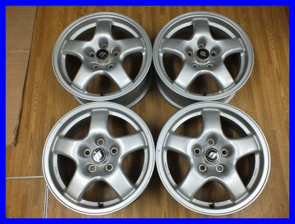 車 R32スカイライン（GTS-t タイプM）の純正アルミホイール