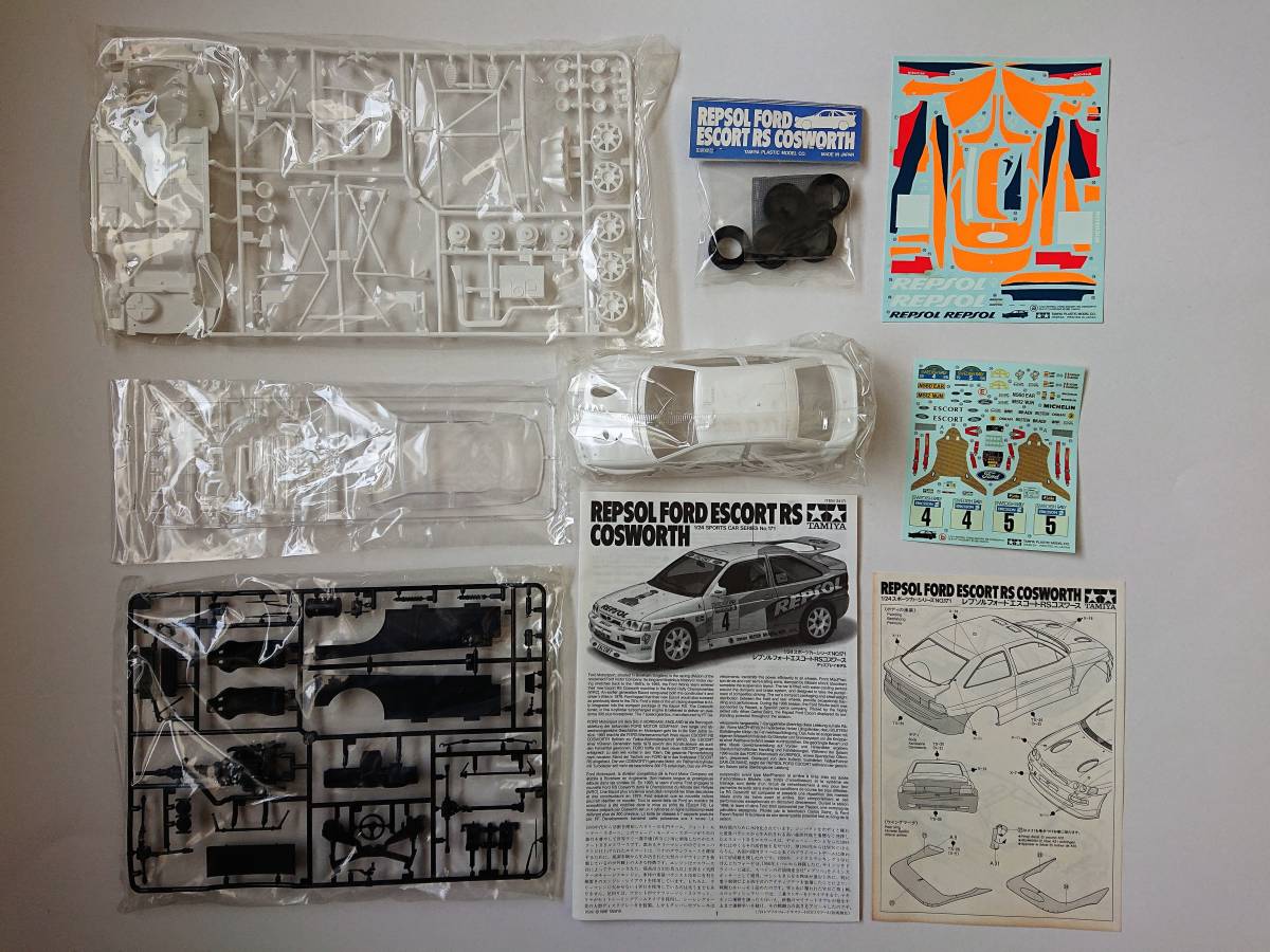 タミヤ 1/24 フォード エスコート WRC 2台セット