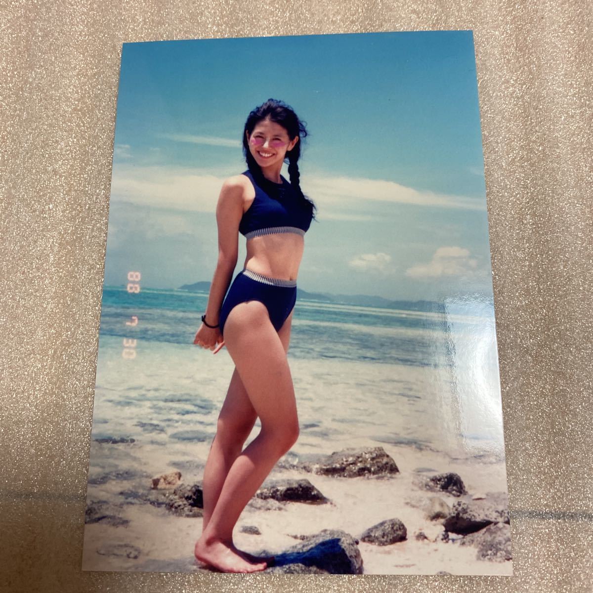 小泉今日子 水着姿 生写真 L判サイズ 写真 売買されたオークション情報 Yahooの商品情報をアーカイブ公開 オークファン Aucfan Com