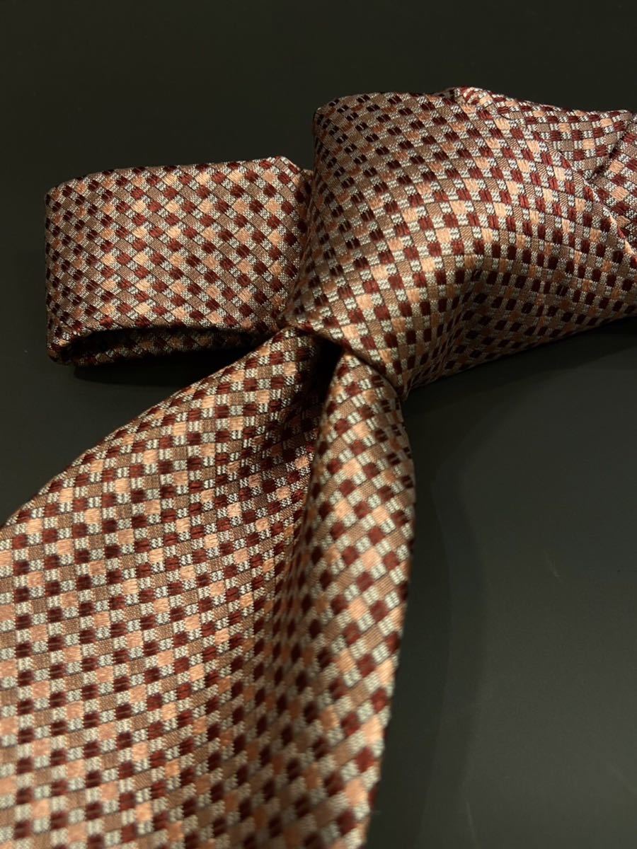 3 3万 ブリオーニ ネクタイ 8センチ ピンク 女性ウケ ギフト Brioni 定番 シルク 光沢 入社 織り柄 肉厚 男性用 売買されたオークション情報 Yahooの商品情報をアーカイブ公開 オークファン Aucfan Com