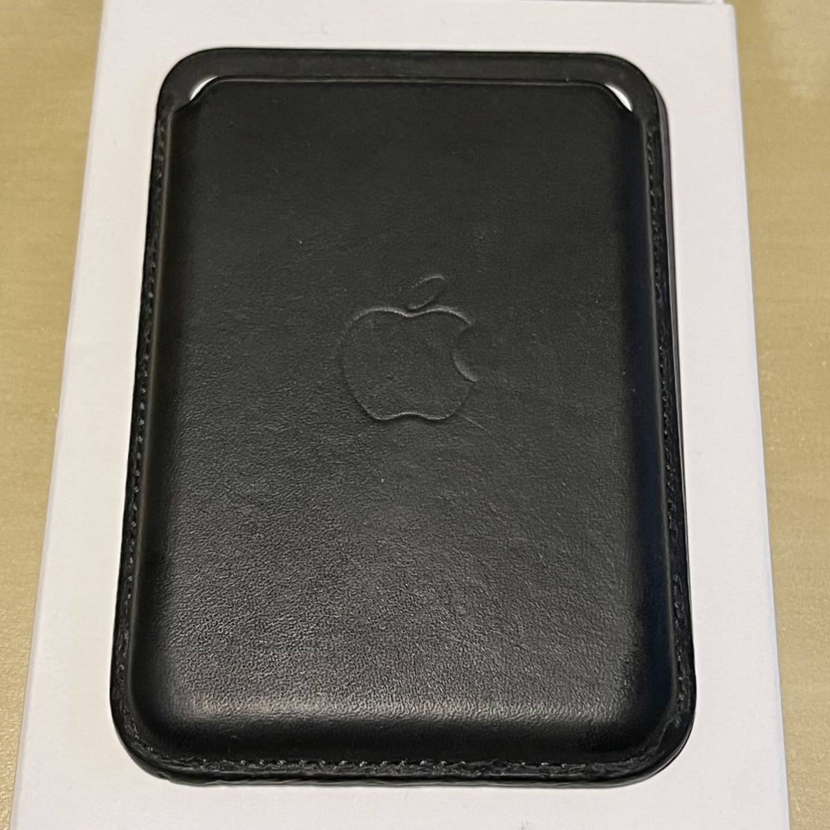 Apple iPhone MagSafe レザーウォレット ブラック iPhone MagSafe対応