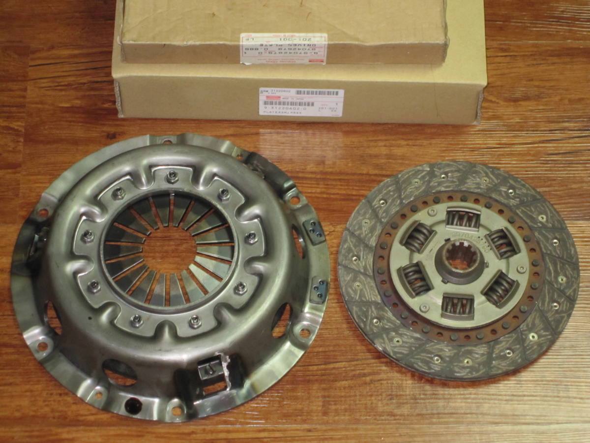 ベレット 117クーペ 純正新品 クラッチカバーとクラッチディスクの 