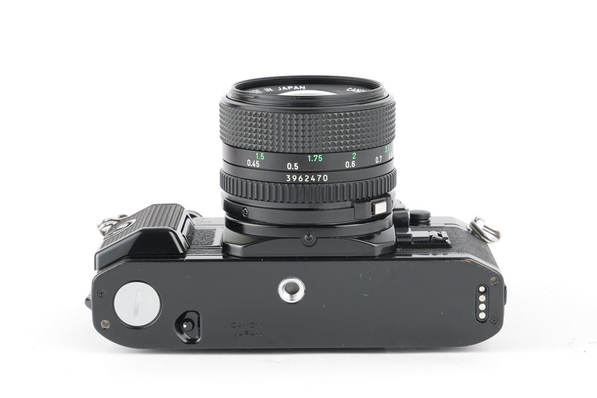 最新作，2025 06297cmrk Canon AE-1P PROGRAM + New FD 50mm F1.4 MF一眼レフ フイルムカメラ 標準レンズ