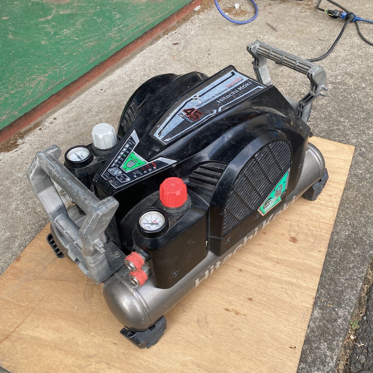 日立工機 エアコンプレッサ EC1445H2 ジャンク #ハイコーキ #2(コンプレッサー)｜売買されたオークション情報、yahooの商品情報をアーカイブ公開 - オークファン コンプレッサー