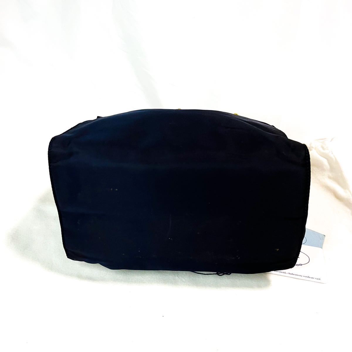 □ 1円 □ 美品 PRADA プラダ 三角プレート ナイロン ゴールド メタル