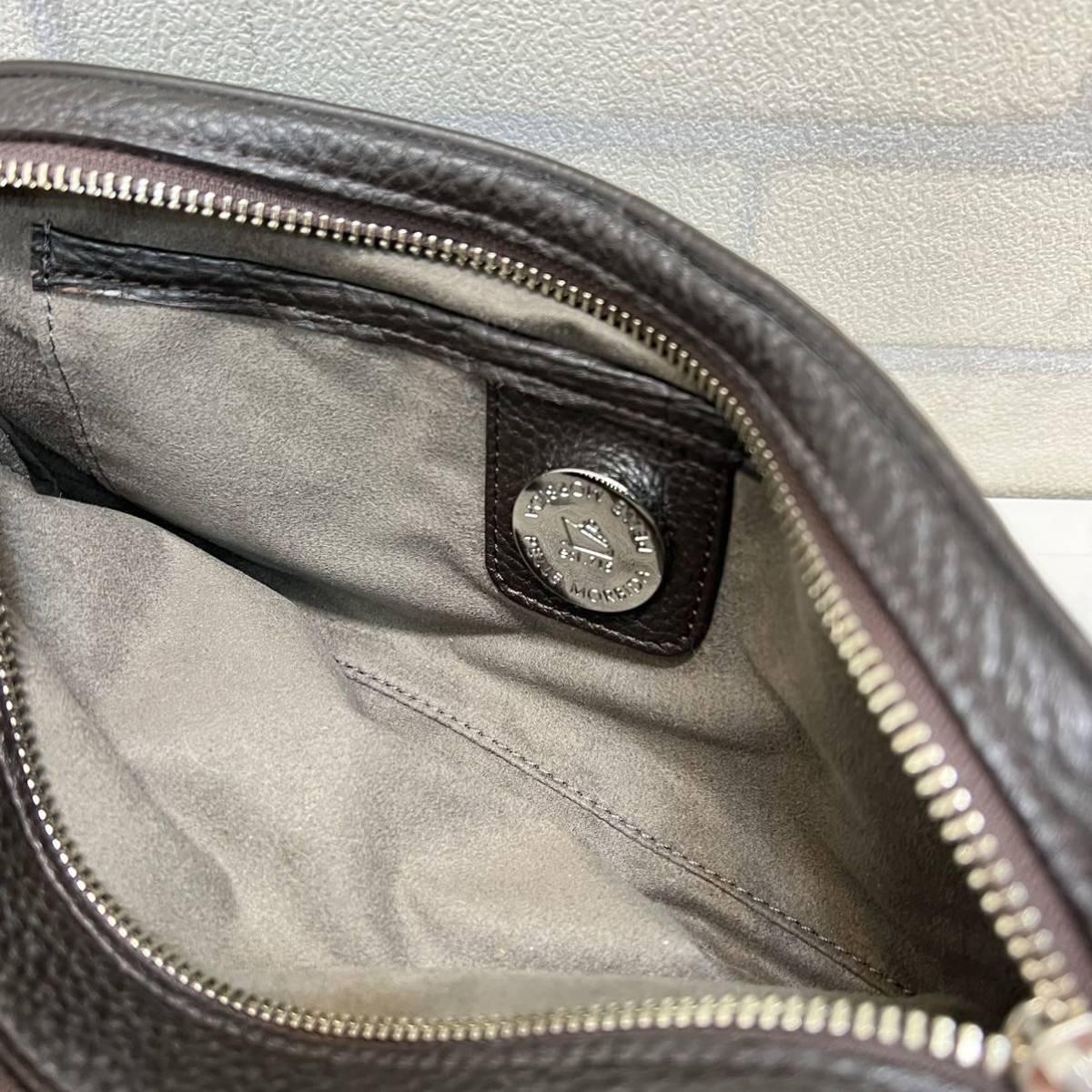 未使用 PELLE MORBIDA ペッレ モルビダ シュリンクレザー セカンドバッグ 牛革 レザー クラッチバッグ ブラウン 茶 本革 メンズ MORBIDA PELLE ペッレモルビダ ショルダーバッグ 袋付き オレンジ