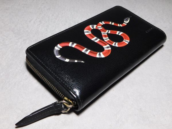 GUCCI グッチ スネーク 長財布 本物 ファスナー ジップアラウンド