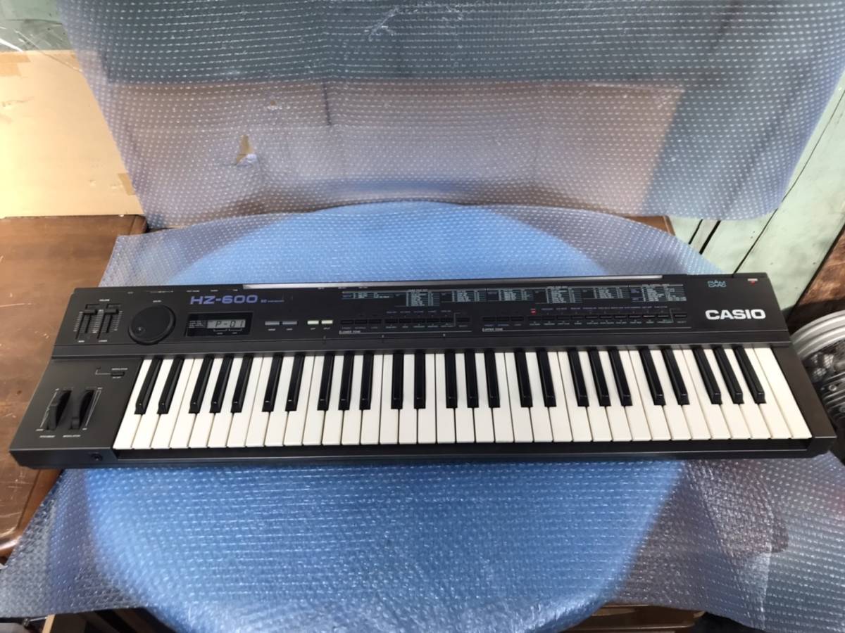 CASIO カシオ アナログシンセサイザー HZ-600