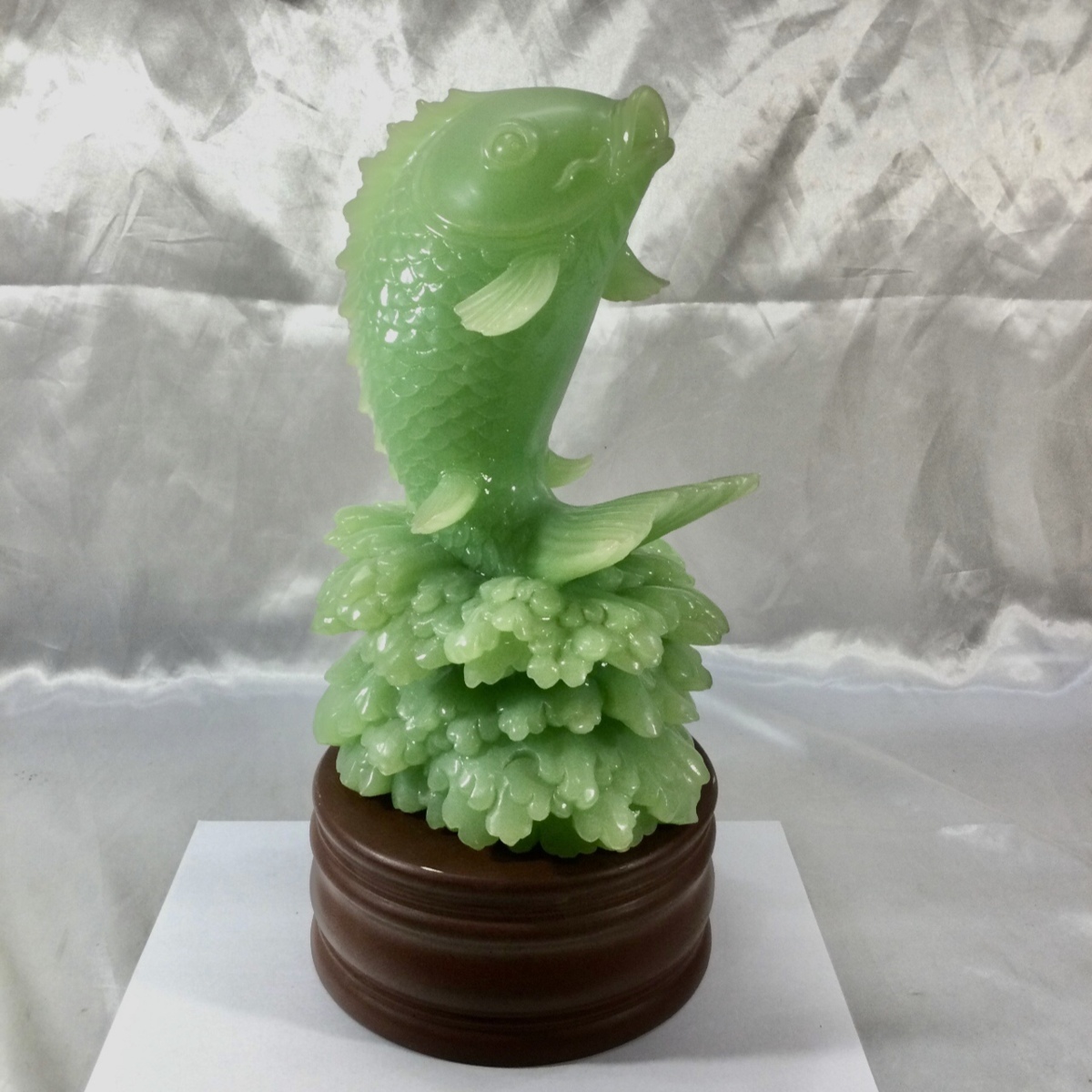 現状保管品/CSH】鯉 ソープストーン？ 翡翠？ ヒスイ？ 緑 グリーン