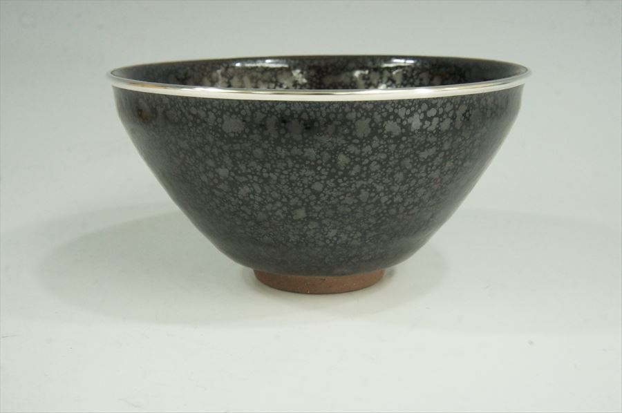 茶道具　色絵金彩　鳳凰文　香合　蓋物　在銘　時代箱　V　8271 染錦金彩鳳凰 菊割紅茶碗皿 | 有田焼 深川製磁｜公式オンラインストア