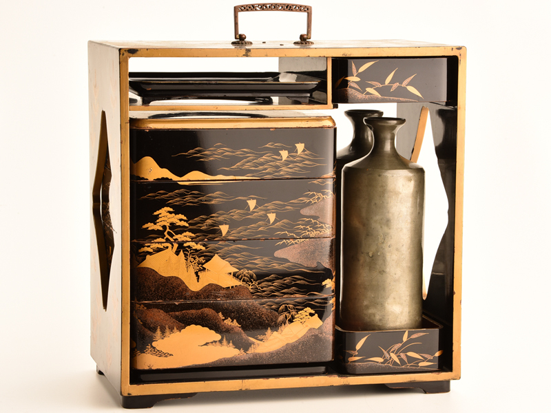 【流】時代漆器 黒塗蒔絵野弁当 箱付 TC911