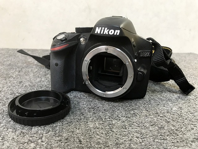 MWD48216相 Nikon デジタル一眼レフ D3200 レンズ AF-S DX NIKKOR 18